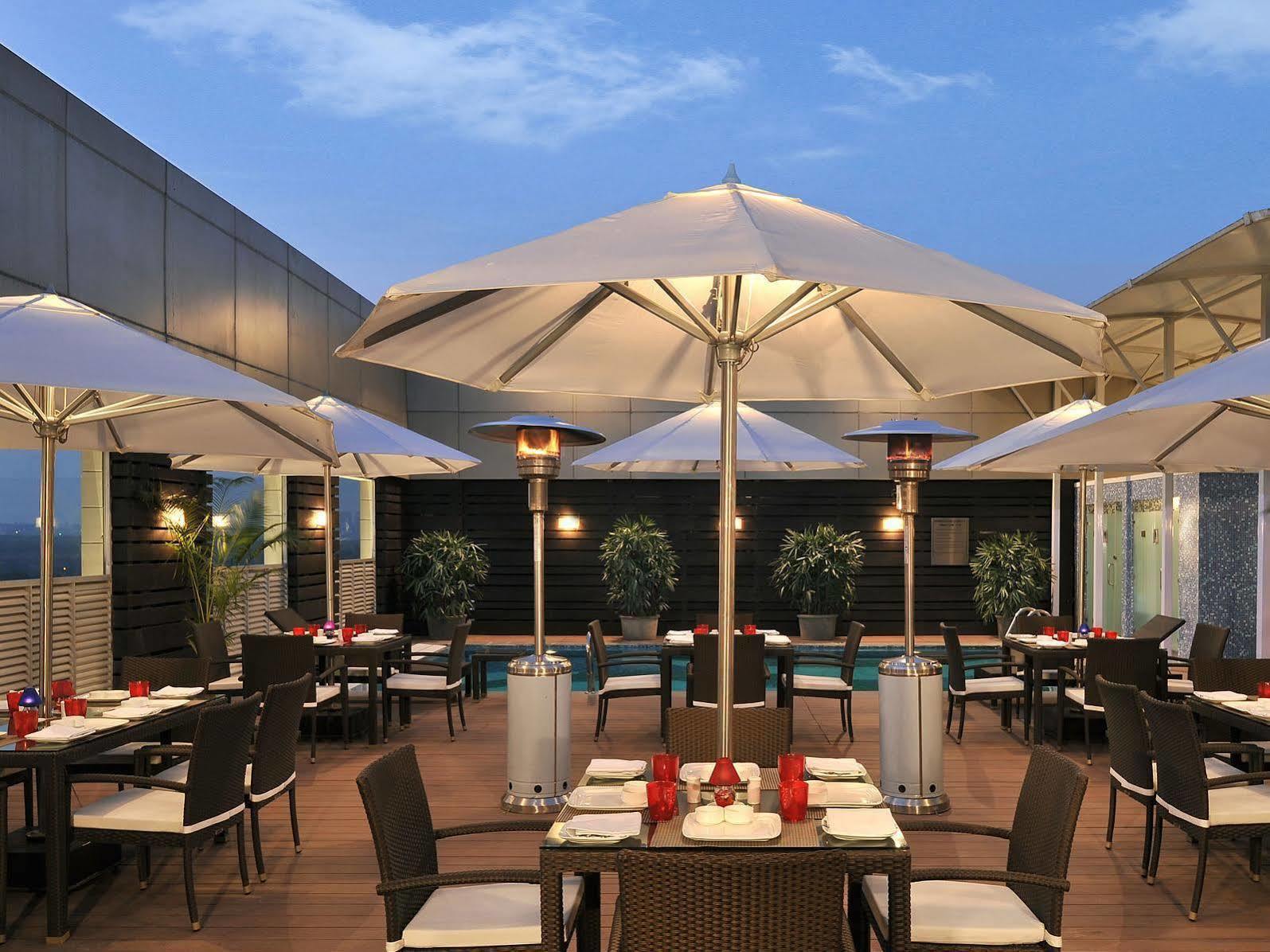 Park Plaza Faridabad Hotell Eksteriør bilde