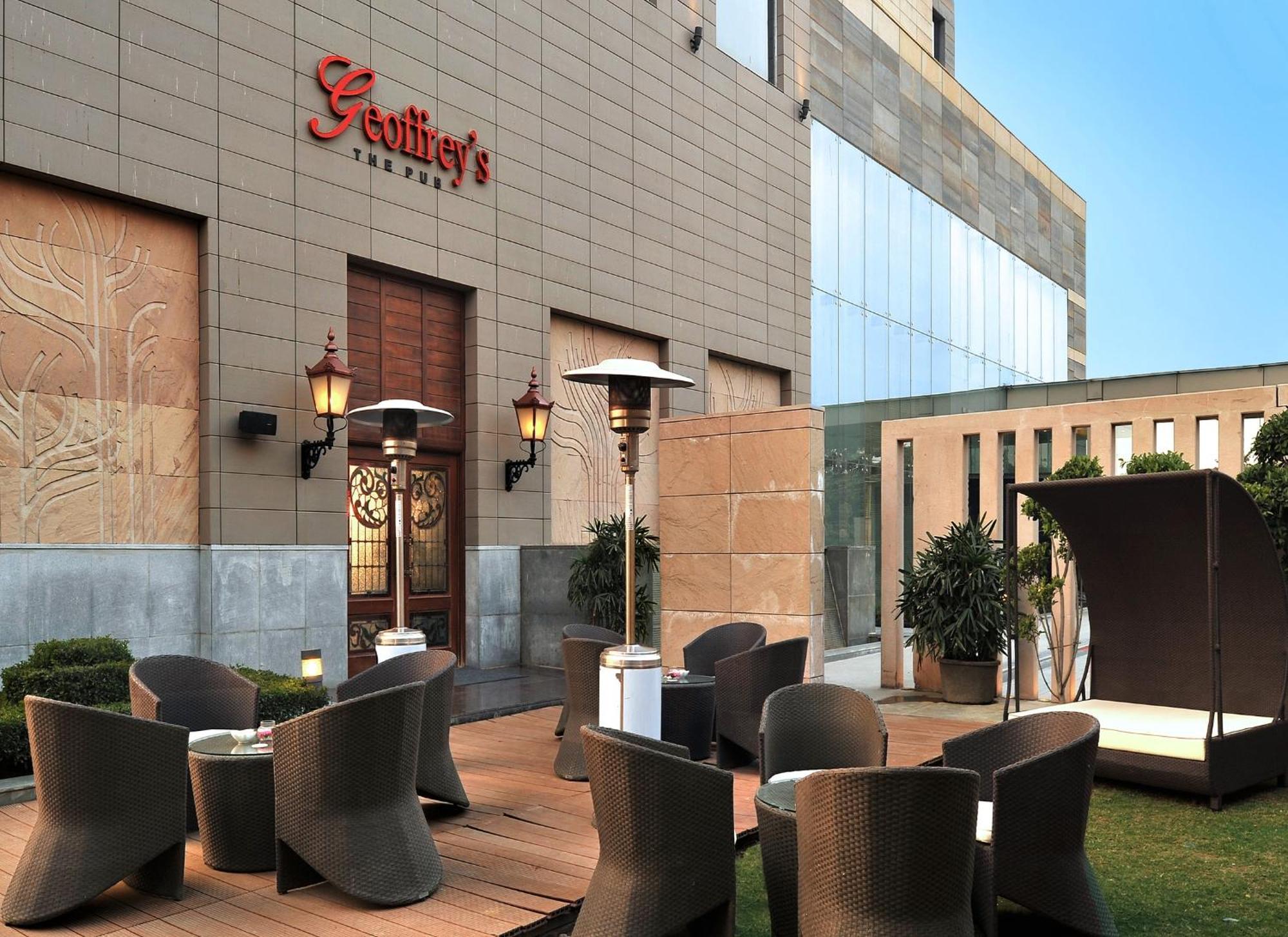 Park Plaza Faridabad Hotell Eksteriør bilde